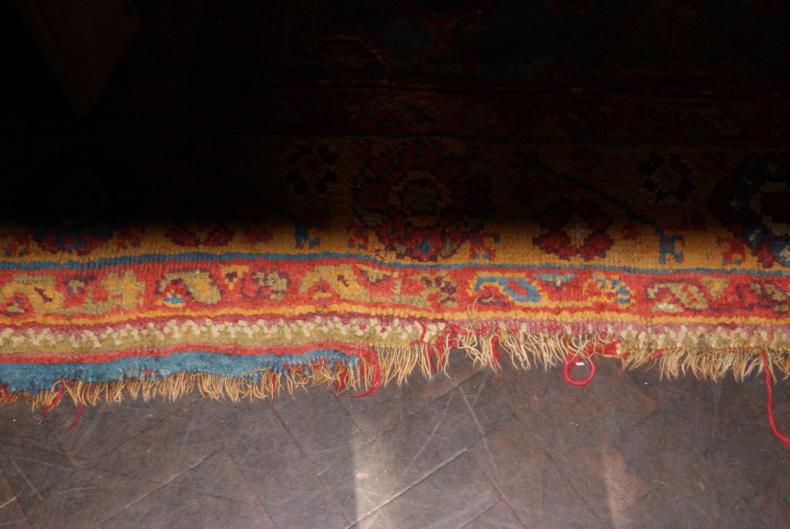 old_anatolian_oushak_rug_before