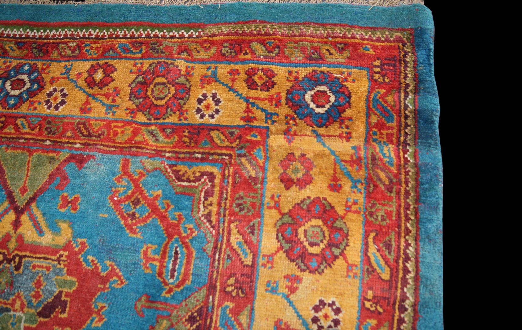 old_anatolian_oushak_rug_before