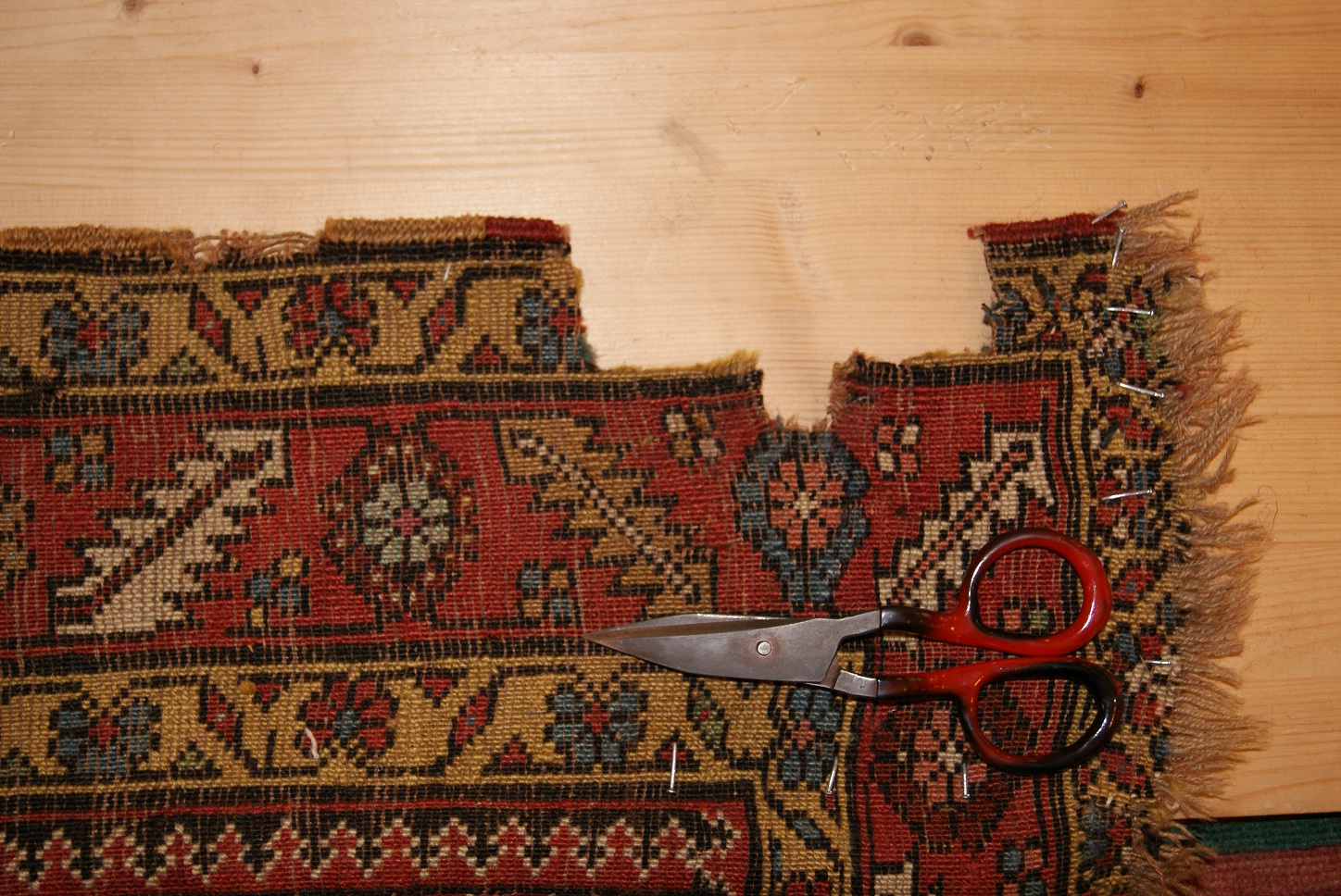 Selvage and edge rug repairs Selvage and edge rug repairs